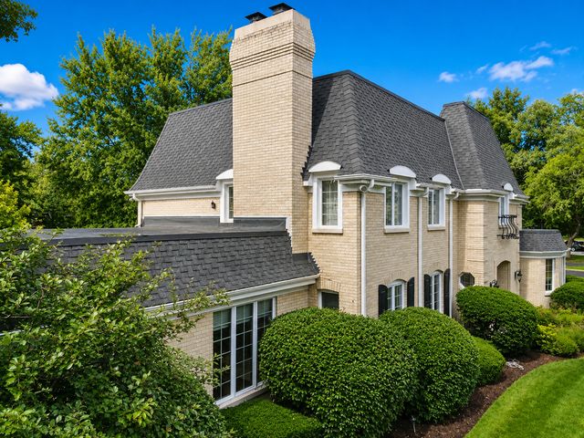 2 Gregory Lane, South Barrington, IL 60010