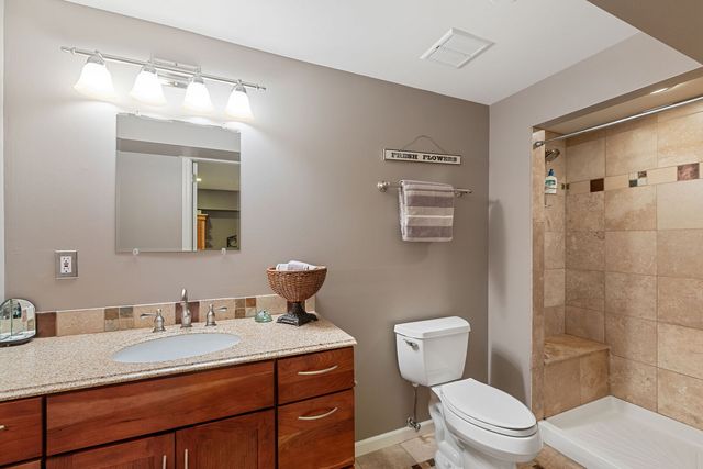 2 Gregory Lane, South Barrington, IL 60010