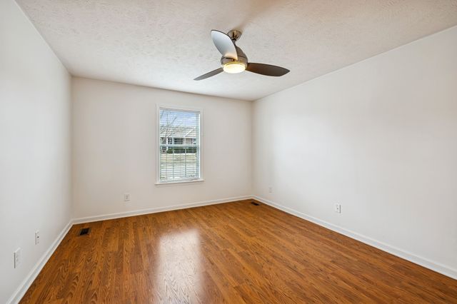 1909 Susan Rd, Columbia, TN 38401