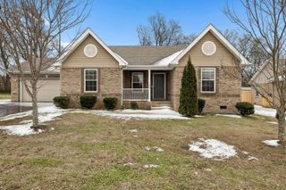 1909 Susan Rd, Columbia, TN 38401