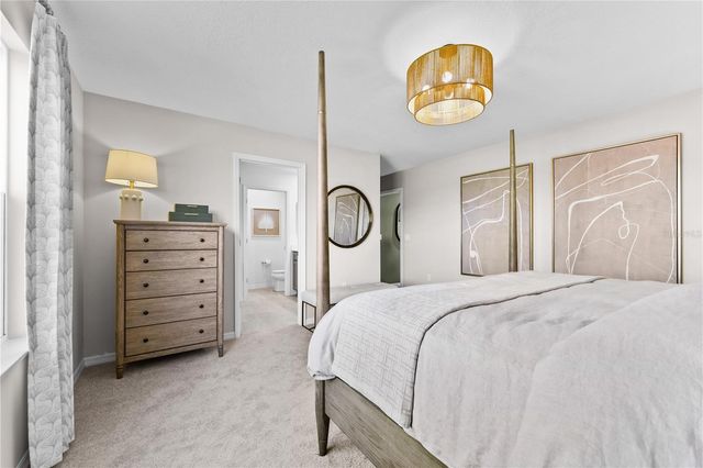 806 CASTLEFORD AVENUE NE, Palm Bay, FL 32905