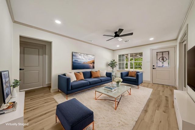 6638 Thornwall Street, Houston, TX 77092