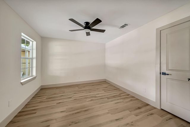 6638 Thornwall Street, Houston, TX 77092