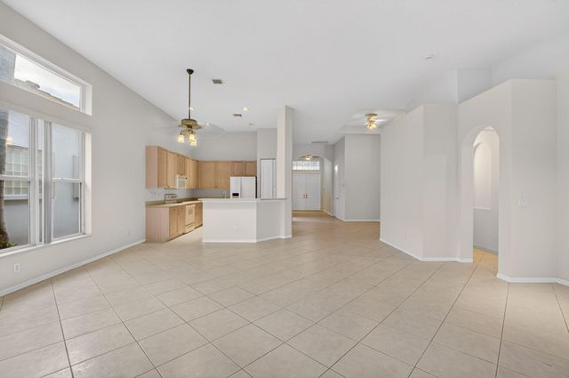 10060 Armani Drive, Boynton Beach, FL 33437