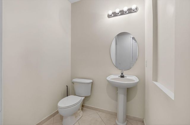 10060 Armani Drive, Boynton Beach, FL 33437