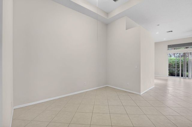 10060 Armani Drive, Boynton Beach, FL 33437