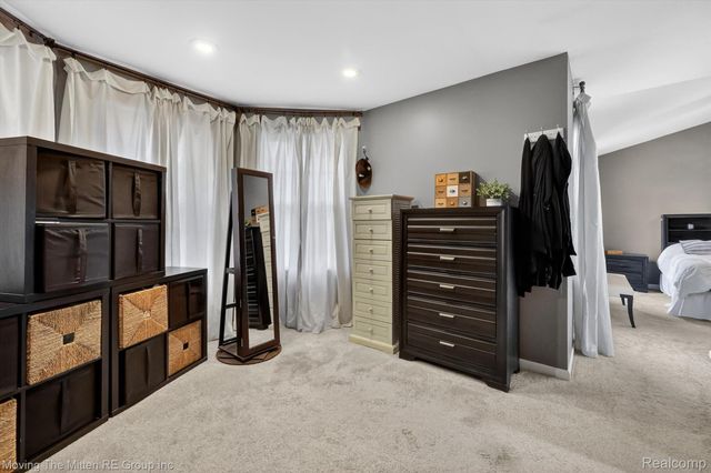 10129 Walnut Shores Drive, Tyrone Township, MI 48430