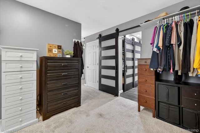 10129 Walnut Shores Drive, Tyrone Township, MI 48430