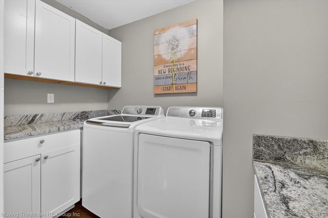 10129 Walnut Shores Drive, Tyrone Township, MI 48430