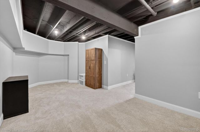 10129 Walnut Shores Drive, Tyrone Township, MI 48430