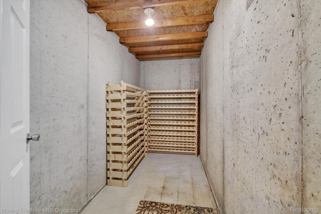 10129 Walnut Shores Drive, Tyrone Township, MI 48430