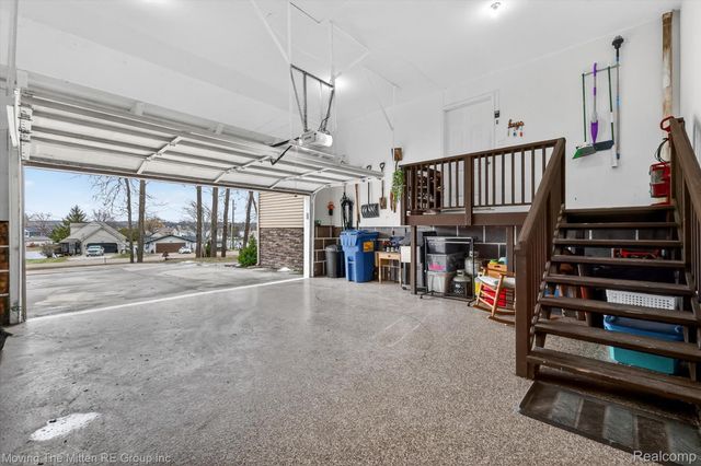 10129 Walnut Shores Drive, Tyrone Township, MI 48430