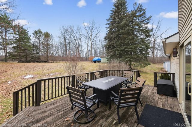 10129 Walnut Shores Drive, Tyrone Township, MI 48430