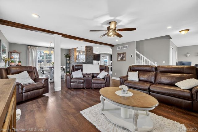 10129 Walnut Shores Drive, Tyrone Township, MI 48430