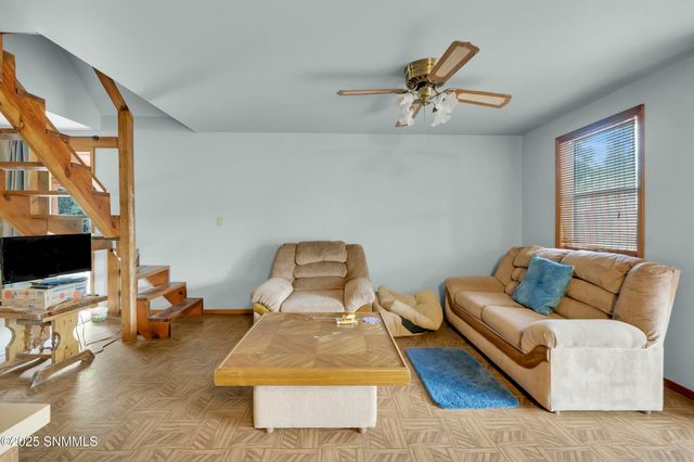 31 Mulberry Drive, Lake Roberts, NM 88061