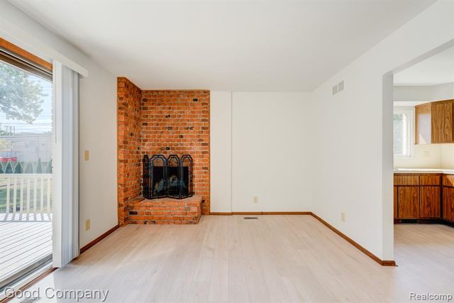 87 Forthton Drive, Troy, MI 48084
