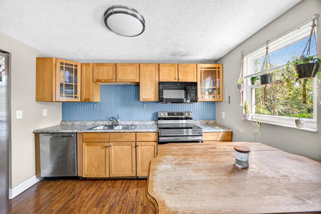 6194 Ridewood Court, Burlington, KY 41005