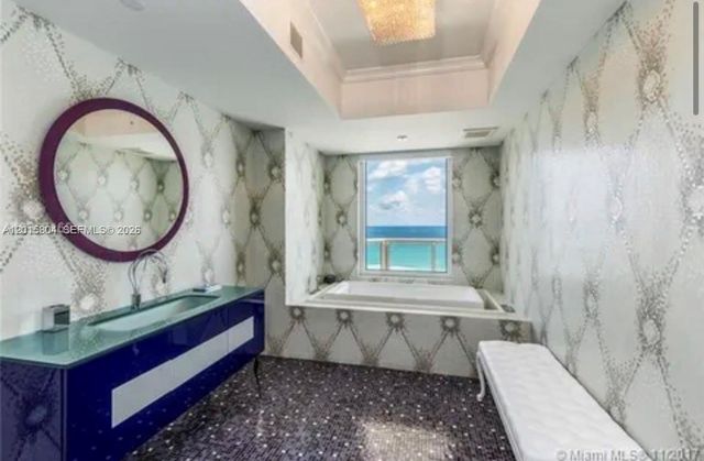 17875 Collins Ave 1101, Sunny Isles Beach, FL 33160
