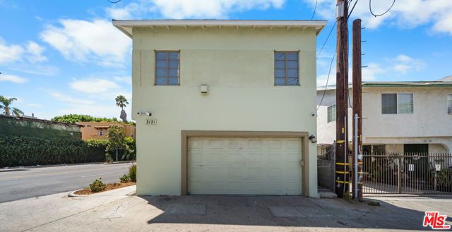 3121 W 3rd Street, Los Angeles, CA 90020