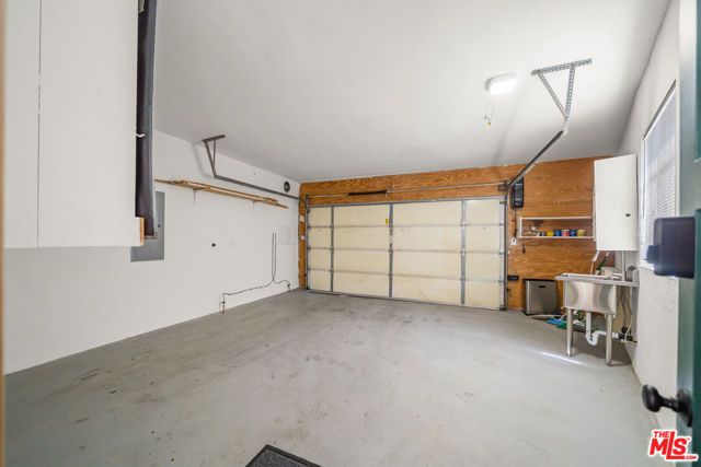 3121 W 3rd Street, Los Angeles, CA 90020