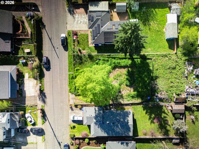 10257 Se RAYMOND St, Portland, OR 97266