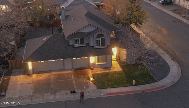 634 Boulder Circle, Dayton, NV 89403