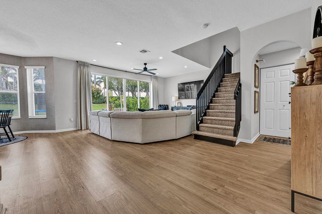 9838 Shepard Place, Wellington, FL 33414