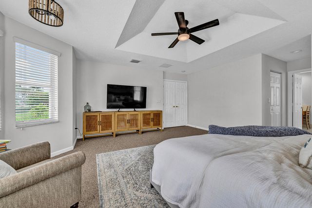 9838 Shepard Place, Wellington, FL 33414