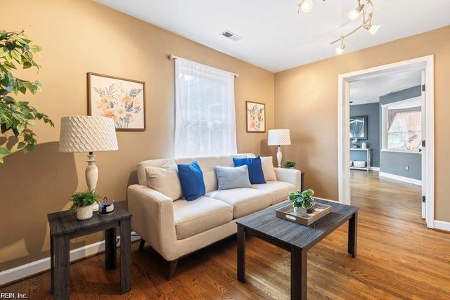 9566 8th Bay ST, Norfolk, VA 23518