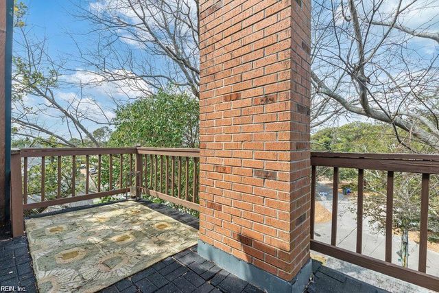 9566 8th Bay ST, Norfolk, VA 23518