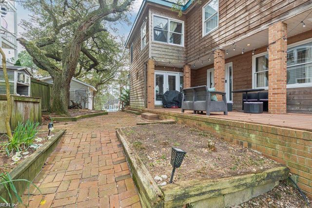 9566 8th Bay ST, Norfolk, VA 23518