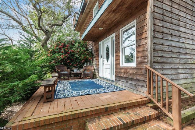 9566 8th Bay ST, Norfolk, VA 23518