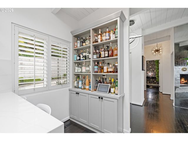 3065 Nw Rio Vista Ter, Portland, OR 97210