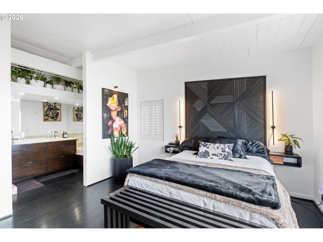 3065 Nw Rio Vista Ter, Portland, OR 97210