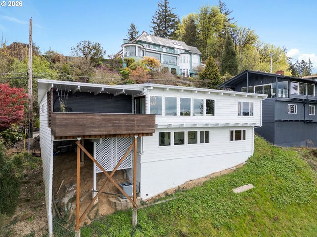 3065 Nw Rio Vista Ter, Portland, OR 97210