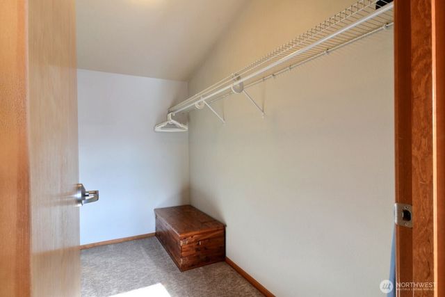 210 W Pioneer #313, Puyallup, WA 98371