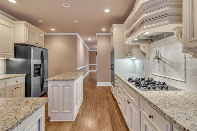 121 Gold Rush Run, Dahlonega, GA 30533