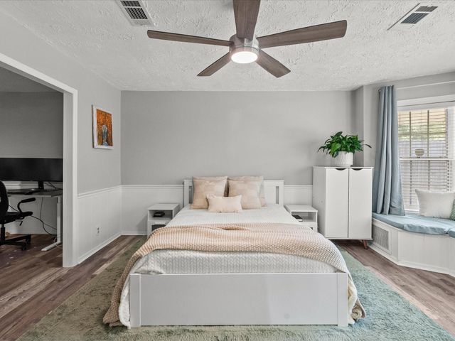 11322 Sagewillow Lane, Houston, TX 77089