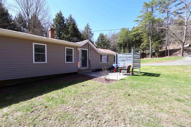 1013 Jericho Road, Hartford, VT 05001