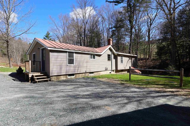 1013 Jericho Road, Hartford, VT 05001