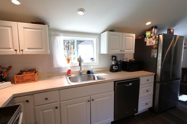 1013 Jericho Road, Hartford, VT 05001