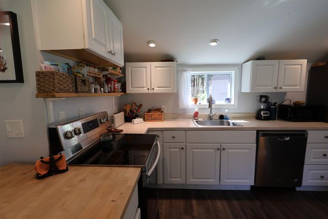 1013 Jericho Road, Hartford, VT 05001