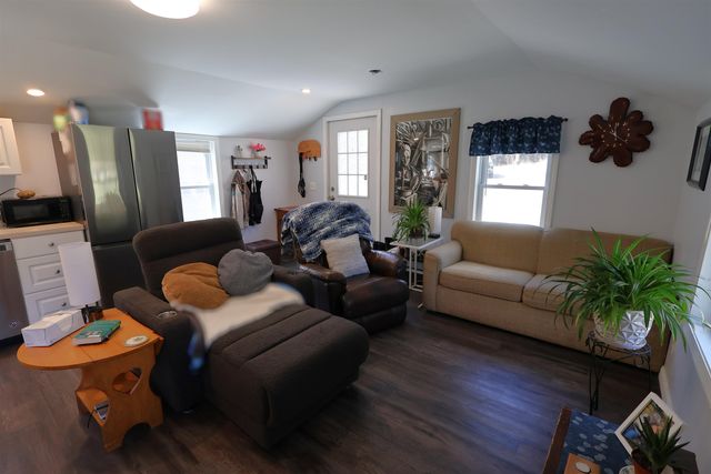 1013 Jericho Road, Hartford, VT 05001