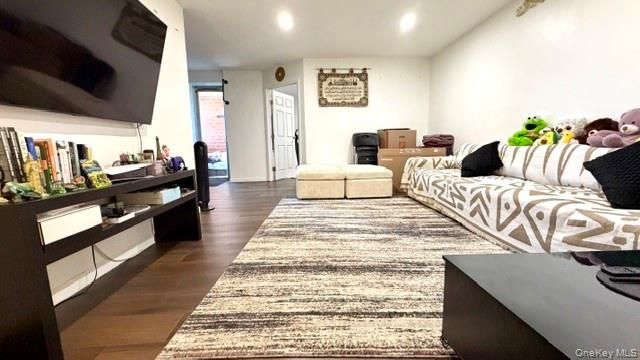 20 Wendell Street C39, Hempstead, NY 11550