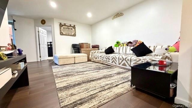20 Wendell Street C39, Hempstead, NY 11550