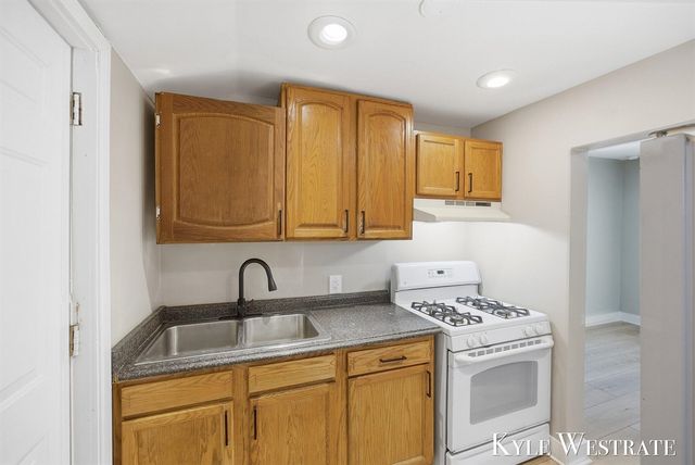 508 Gilbert Street, Grand Rapids, MI 49507