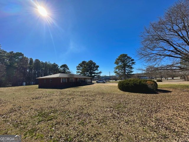 201 Porch Loop Loop SE, Calhoun, GA 30701
