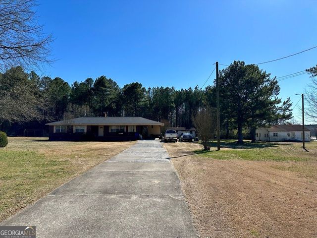 201 Porch Loop Loop SE, Calhoun, GA 30701