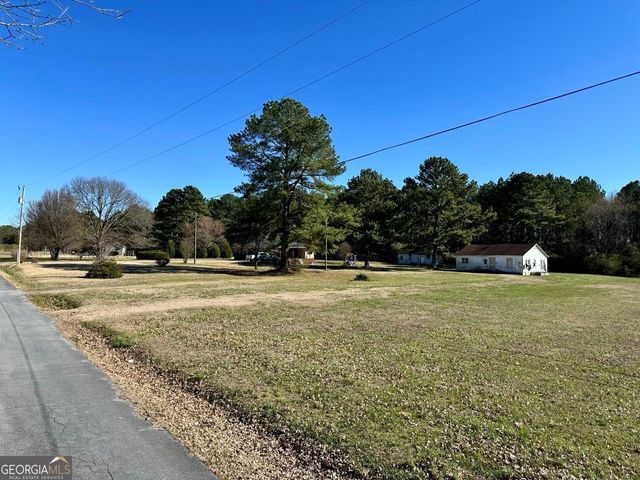 201 Porch Loop Loop SE, Calhoun, GA 30701