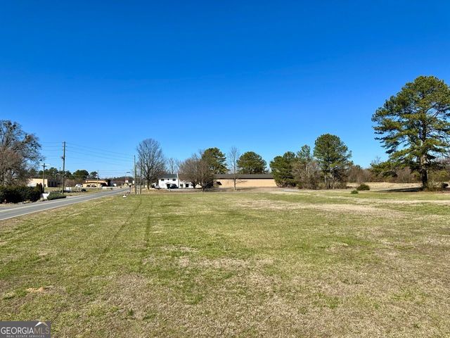 201 Porch Loop Loop SE, Calhoun, GA 30701